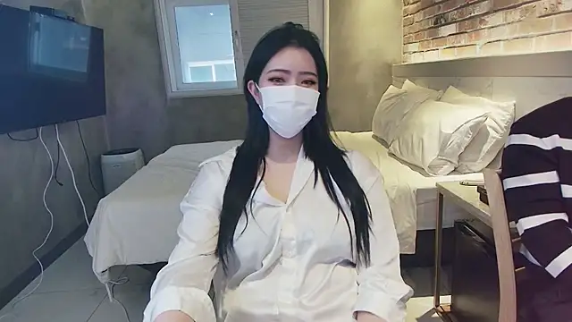 Snapshot of lovecandy7 chatting on February 2025 07:39:02 AM lovecandy7 online show from February 2025 07:39:02 AM