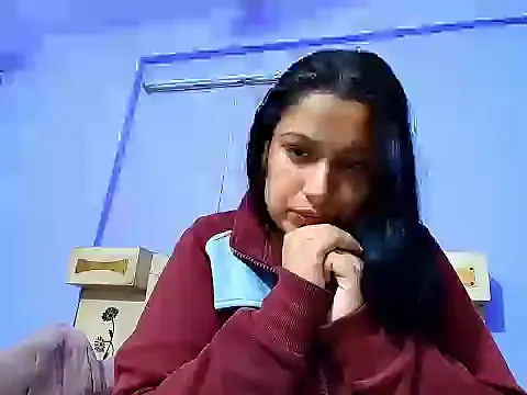 Sophia James online show from March 2025 03:49:02 PM