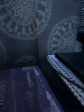 luiriv04 online show from March 2025 08:19:02 AM