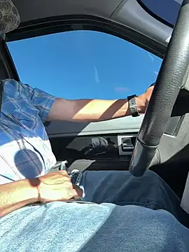 luiriv04 online show from October 2025 09:59:01 PM