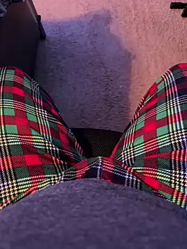 luiriv04 online show from February 2025 05:21:01 AM