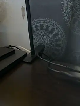 luiriv04 online show from November 2025 10:37:02 AM