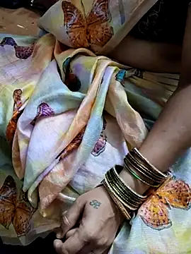 Snapshot of laxmitelugu78 chatting on March 2025 05:02:01 PM laxmitelugu78 online show from March 2025 05:02:01 PM