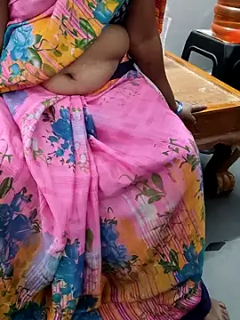 Snapshot of laxmitelugu78 chatting on January 2025 10:34:01 AM laxmitelugu78 online show from January 2025 10:34:01 AM