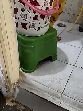 Snapshot of laxmitelugu78 chatting on March 2025 08:30:01 AM laxmitelugu78 online show from March 2025 08:30:01 AM