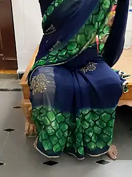 Snapshot of laxmitelugu78 chatting on February 2025 01:43:02 PM laxmitelugu78 online show from February 2025 01:43:02 PM