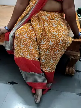 Snapshot of laxmitelugu78 chatting on January 2025 01:36:02 PM laxmitelugu78 online show from January 2025 01:36:02 PM