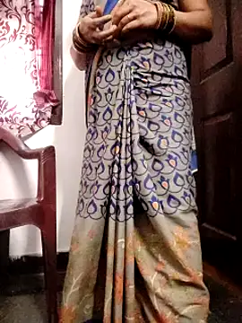 Snapshot of laxmitelugu78 chatting on March 2025 06:30:01 AM laxmitelugu78 online show from March 2025 06:30:01 AM