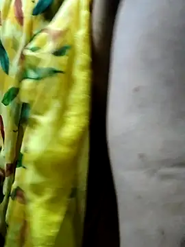 Snapshot of laxmitelugu78 chatting on March 2025 08:31:02 PM laxmitelugu78 online show from March 2025 08:31:02 PM