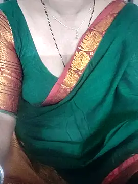 Snapshot of laxmitelugu78 chatting on October 2025 03:42:01 PM laxmitelugu78 online show from October 2025 03:42:01 PM