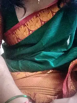 Snapshot of laxmitelugu78 chatting on September 2025 06:41:02 AM laxmitelugu78 online show from September 2025 06:41:02 AM