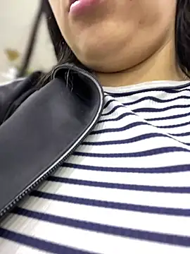 Im-Allysoon online show from January 2025 08:31:02 PM