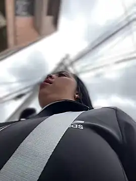 Im-Allysoon online show from February 2025 06:11:02 PM