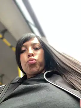 Im-Allysoon online show from February 2025 09:33:01 PM