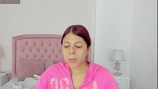 Kendall  Fox online show from September 2025 04:46:02 AM