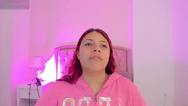 Kendall  Fox online show from February 2026 05:18:02 AM