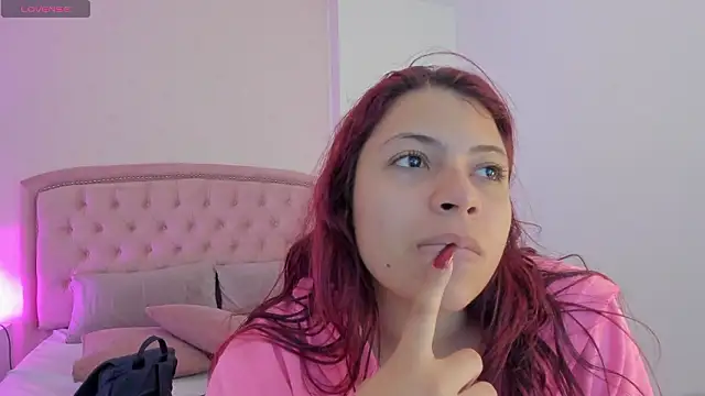 Kendall  Fox online show from February 2026 06:09:01 AM