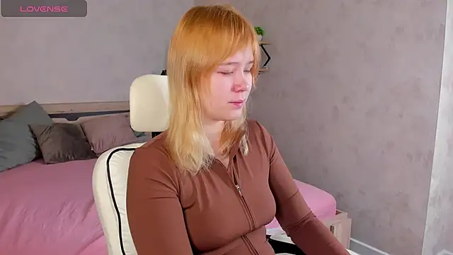 Snapshot of Amy_Kimberlly chatting on November 2025 11:53:01 PM Amy Kimberlly online show from November 2025 11:53:01 PM