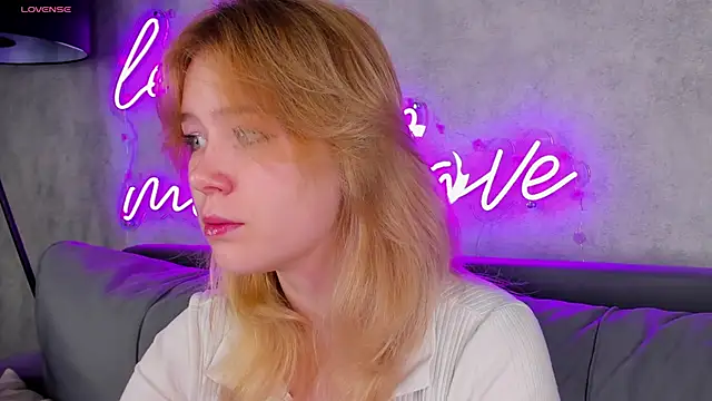 Amy Kimberlly online show from September 2025 11:55:02 PM