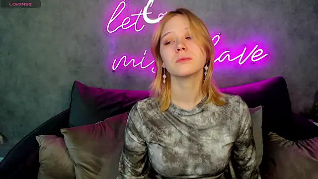 Amy Kimberlly online show from February 2025 05:58:01 AM