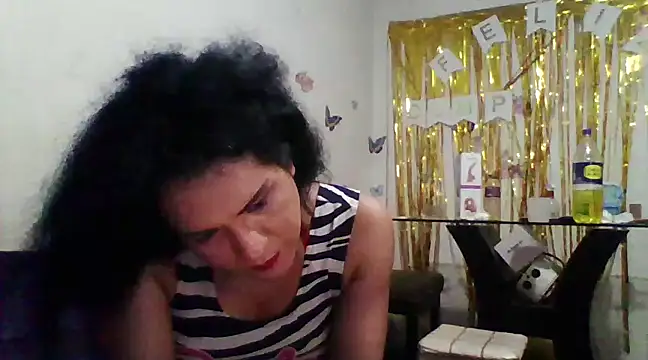 Snapshot of sofiatransgirl chatting on March 2025 01:34:02 AM sofiatransgirl online show from March 2025 01:34:02 AM