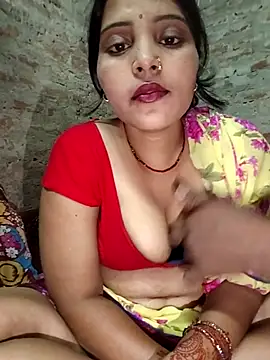 Snapshot of Simrandeshipp chatting on May 2026 05:29:02 PM Simrandeshipp online show from May 2026 05:29:02 PM
