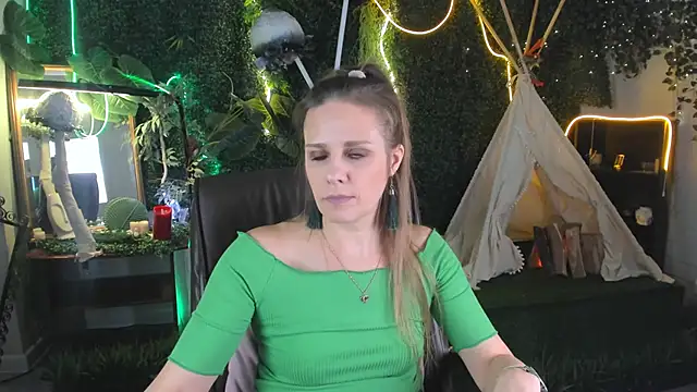 EmiliaBedy online show from March 2025 09:24:02 AM