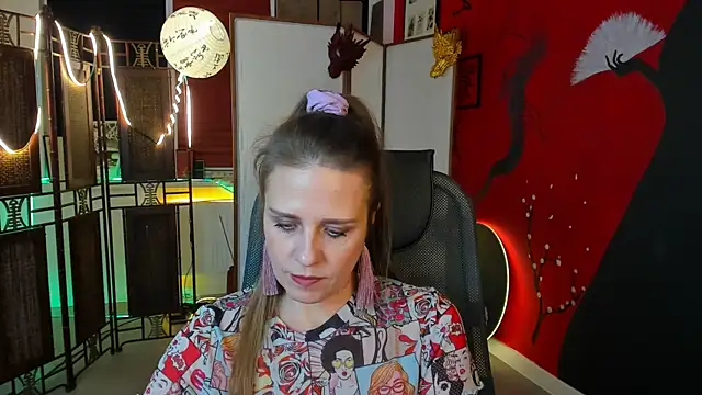 EmiliaBedy online show from March 2025 12:11:01 PM
