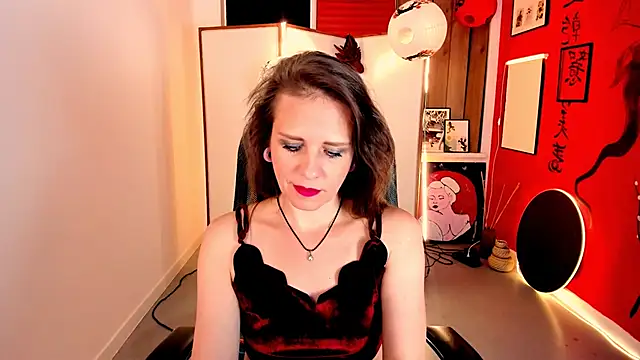 EmiliaBedy online show from May 2026 05:15:02 AM