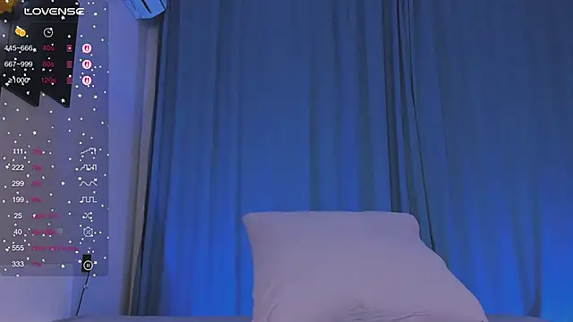 Shiny Jennifer online show from November 2025 05:22:01 AM