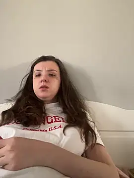 bunnythetailor online show from February 2026 02:33:01 PM