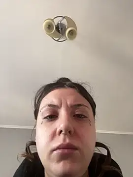 Snapshot of bunnythetailor chatting on February 2025 08:14:01 AM bunnythetailor online show from February 2025 08:14:01 AM