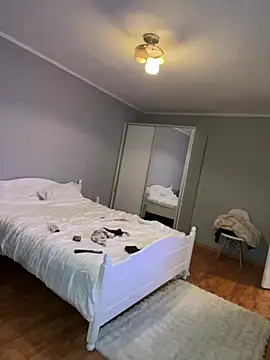 Snapshot of bunnythetailor chatting on February 2025 07:03:01 PM bunnythetailor online show from February 2025 07:03:01 PM