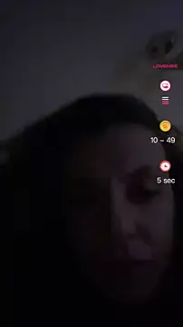 Snapshot of bunnythetailor chatting on February 2025 09:54:01 PM bunnythetailor online show from February 2025 09:54:01 PM