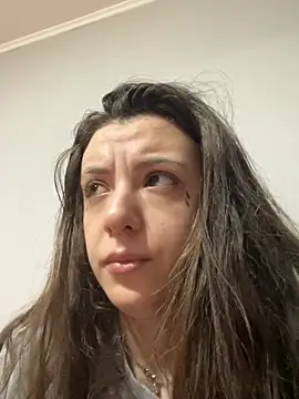 bunnythetailor online show from November 2025 04:07:01 PM