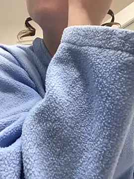 Snapshot of bunnythetailor chatting on February 2025 04:29:01 PM bunnythetailor online show from February 2025 04:29:01 PM