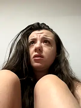 bunnythetailor online show from November 2025 04:51:01 PM