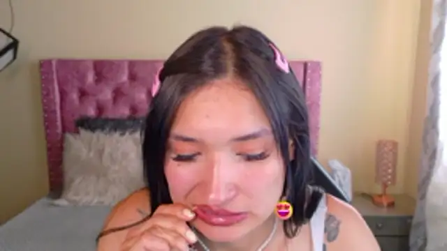 Sofii cutee online show from March 2026 02:24:01 PM