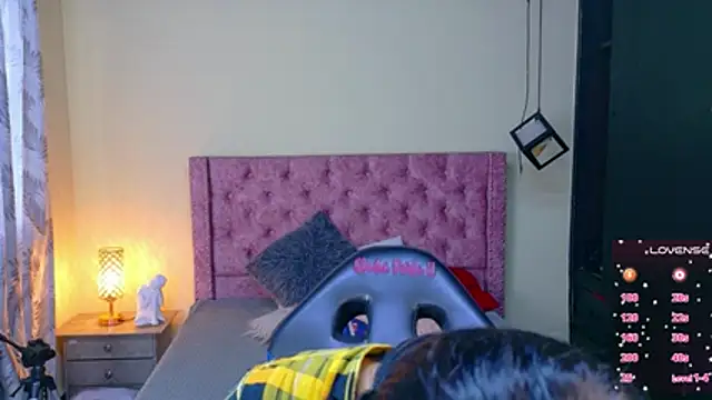 Sofii cutee online show from February 2026 01:11:01 PM