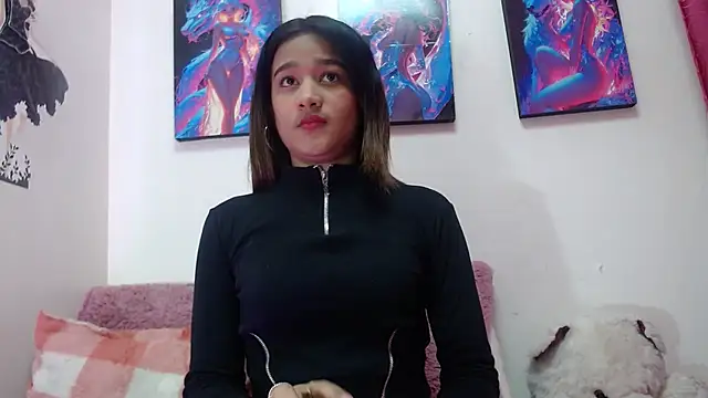 Snapshot of Jenner_Macpherson chatting on February 2025 12:59:01 PM Jenner Macpherson online show from February 2025 12:59:01 PM