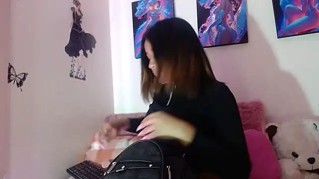 Snapshot of Jenner_Macpherson chatting on February 2025 12:51:02 PM Jenner Macpherson online show from February 2025 12:51:02 PM