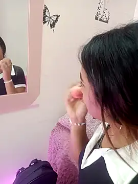 Snapshot of Jenner_Macpherson chatting on February 2025 12:54:01 PM Jenner Macpherson online show from February 2025 12:54:01 PM