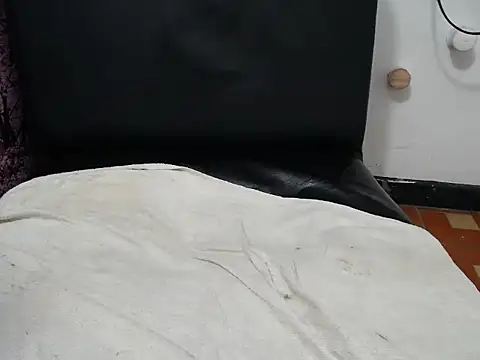 susy pervertt online show from November 2025 03:04:01 PM