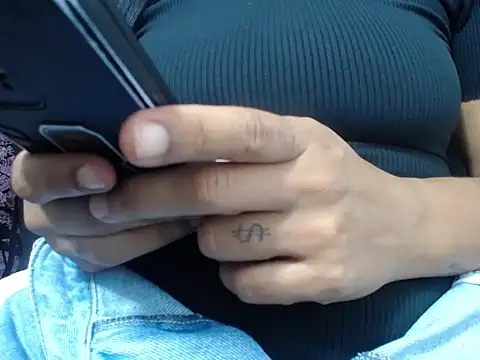 susy pervertt online show from February 2026 03:23:02 PM