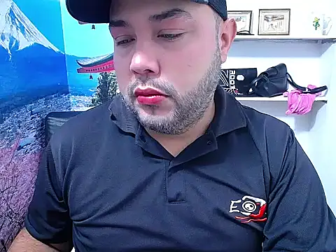 susy pervertt online show from February 2026 03:00:02 PM