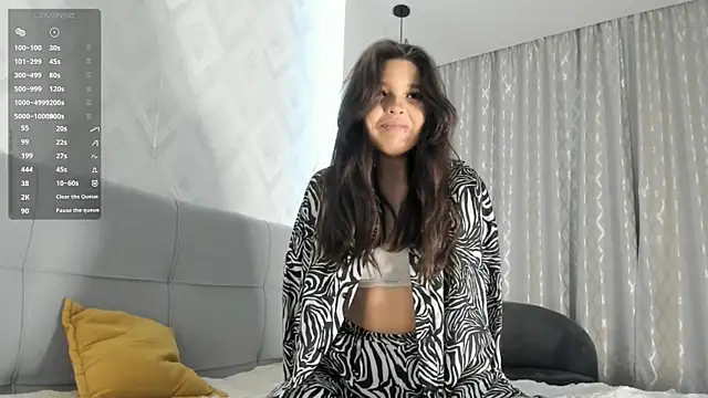 PhilomenaBucker online show from February 2025 04:23:02 PM