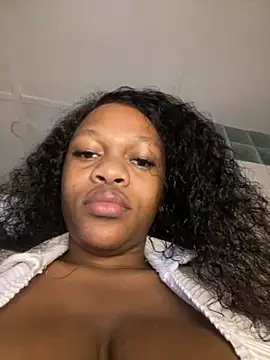 Boneca25 online show from October 2025 06:28:01 AM