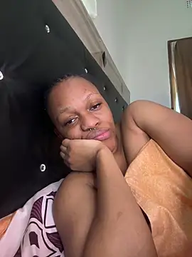 Boneca25 online show from June 2026 08:12:02 AM