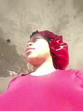 Boneca25 online show from May 2026 07:25:01 AM