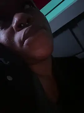 Boneca25 online show from April 2026 10:38:02 AM